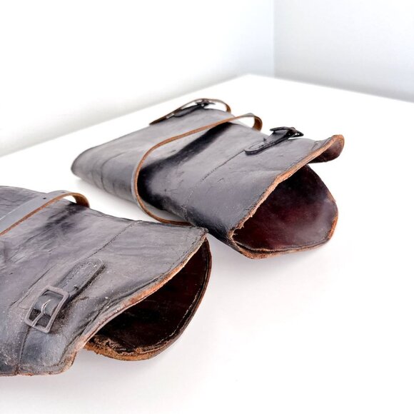 ANTIQUE WWII SWISS ARMY LEATHER BOOT GAITERS - PAIR - Picture 6 of 10